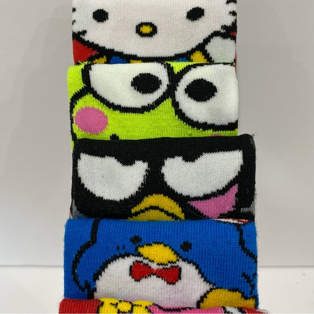 Hello Kitty Red and Green Socks Set Vibrant Accessories Sanrio NWT - Picture 4 of 6